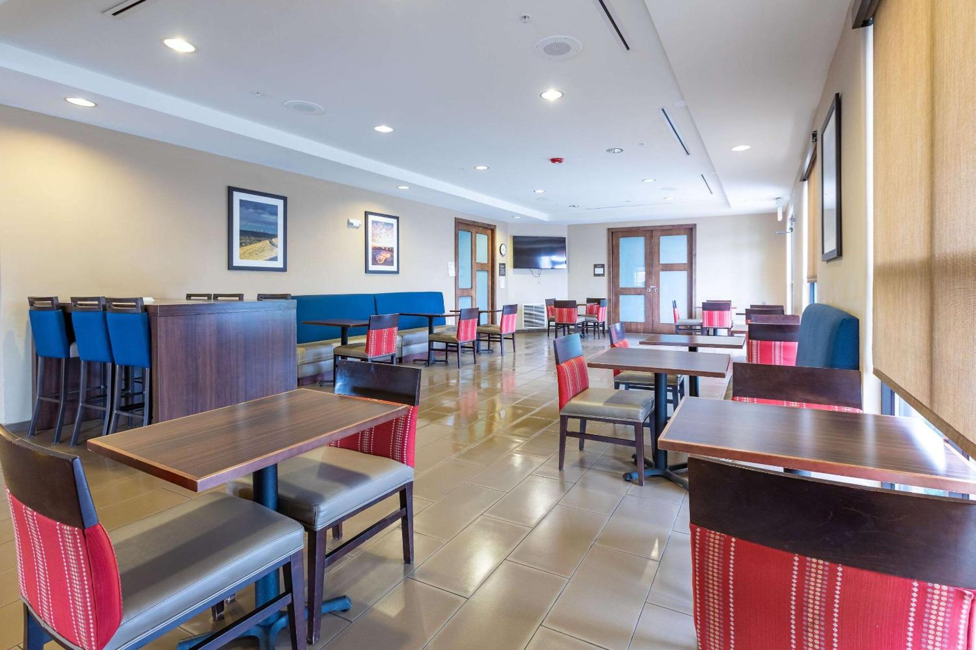 Comfort Suites Denver Near Anschutz Medical Campus Aurora Luaran gambar